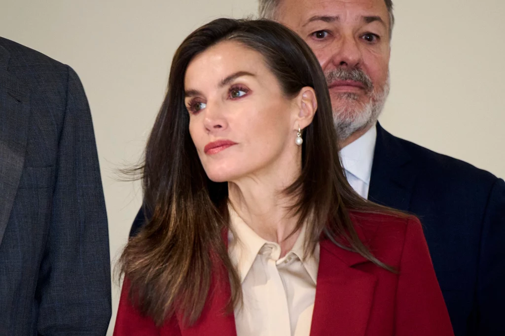 Królowa Letizia zachwyca w czerwieni 