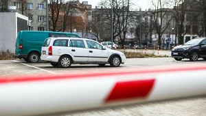 Spółdzielnia chce walczyć z nielegalnym parkowaniem. Tablice rejestracyjne zostaną "komisyjnie zdemontowane" (zdj. ilustracyjne)