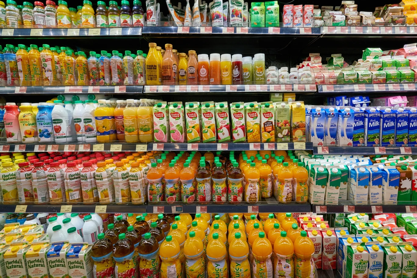 Kolejny producent napojów zamienia butelki na kartony przez system kaucyjny Drożeje sok pomarańczowy. Przyczyną spadek produkcji u największych, światowych plantatorów, m.in. w Brazylii