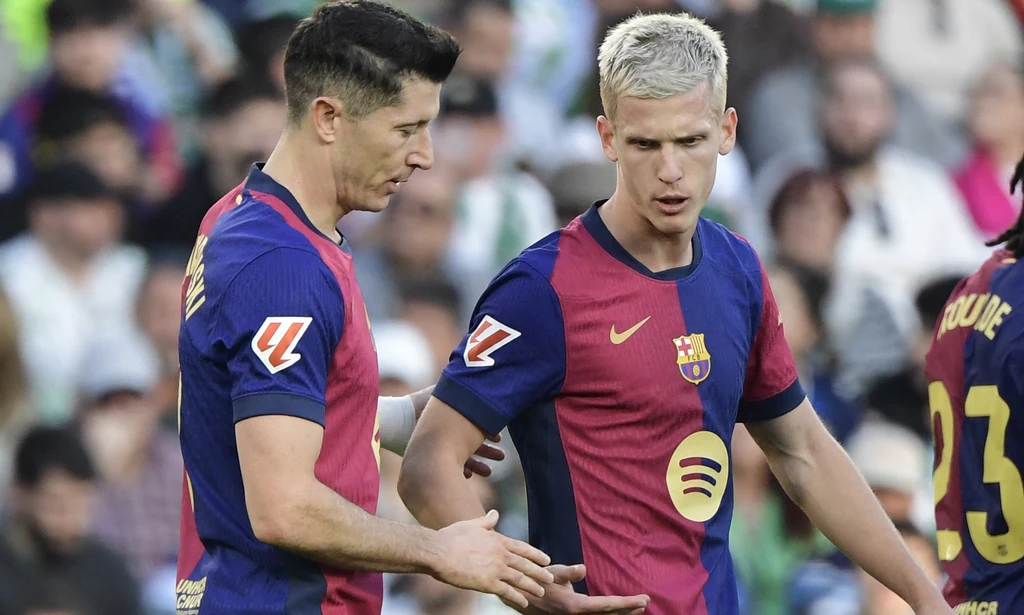 Robert Lewandowski i Dani Olmo to kluczowi gracze Barcelony. Ten drugi wciąż nie wie, gdzie spędzi rundę wiosenną Robert Lewandowski i Dani Olmo to kluczowi gracze Barcelony. Ten drugi wciąż nie wie, gdzie spędzi rundę wiosenną