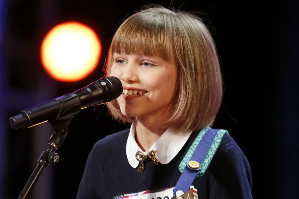 Grace VanderWaal podczas występu w 11. edycji amerykańskiego "Mam talent"