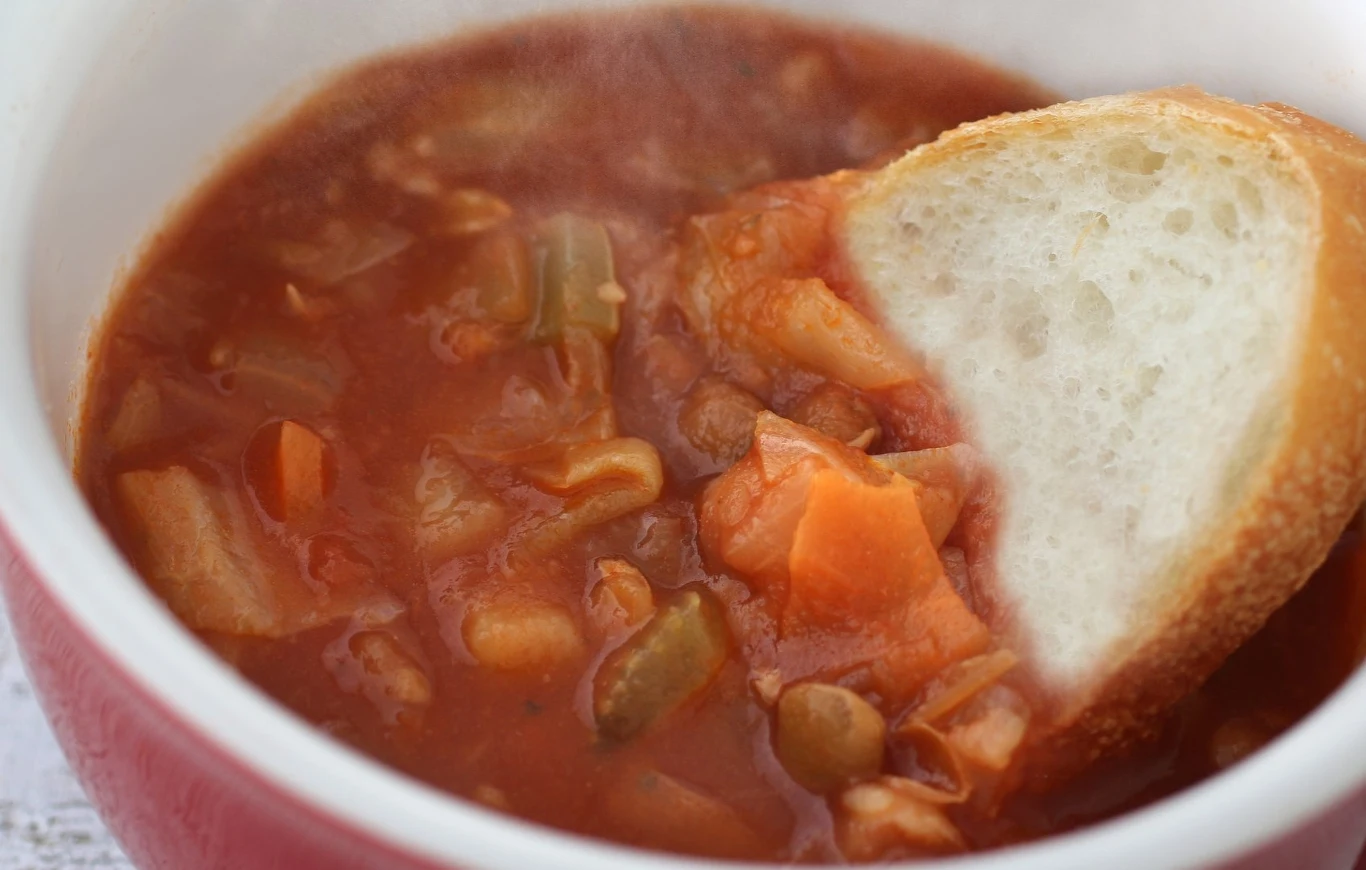 Zupa kapuściana sprawdzi się na diecie odchudzającej Zupa kapuściana sprawdzi się na diecie odchudzającej