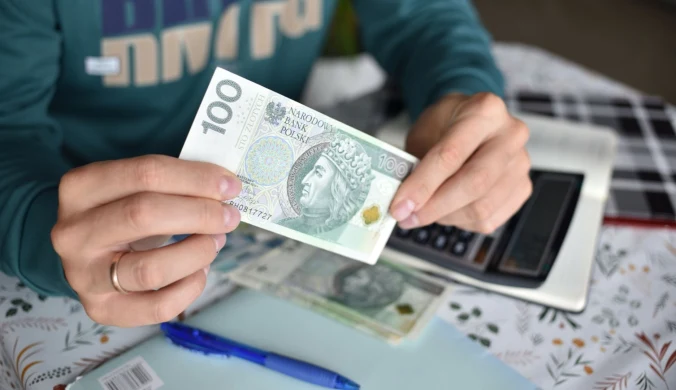 Zarobki są najczęstszym sposobem na wskazanie przynależności do klasy średniej.