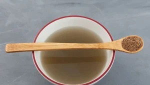 Naturalnie regenerują i odtłuszczają wątrobę. Pij lub syp do dań