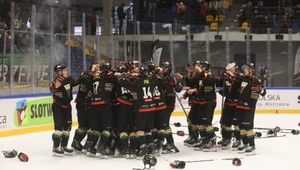 Radość hokeistów GKS Tychy po zwycięstwie w finale Pucharu Polski