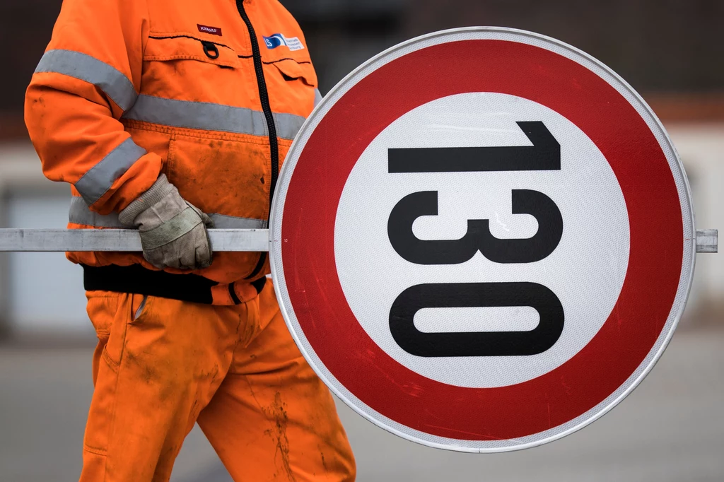 Na części autostrad w Holadnii wracają stare ograniczenia prędkości do 130 km/h. Kierowcy wygrali z ekologami