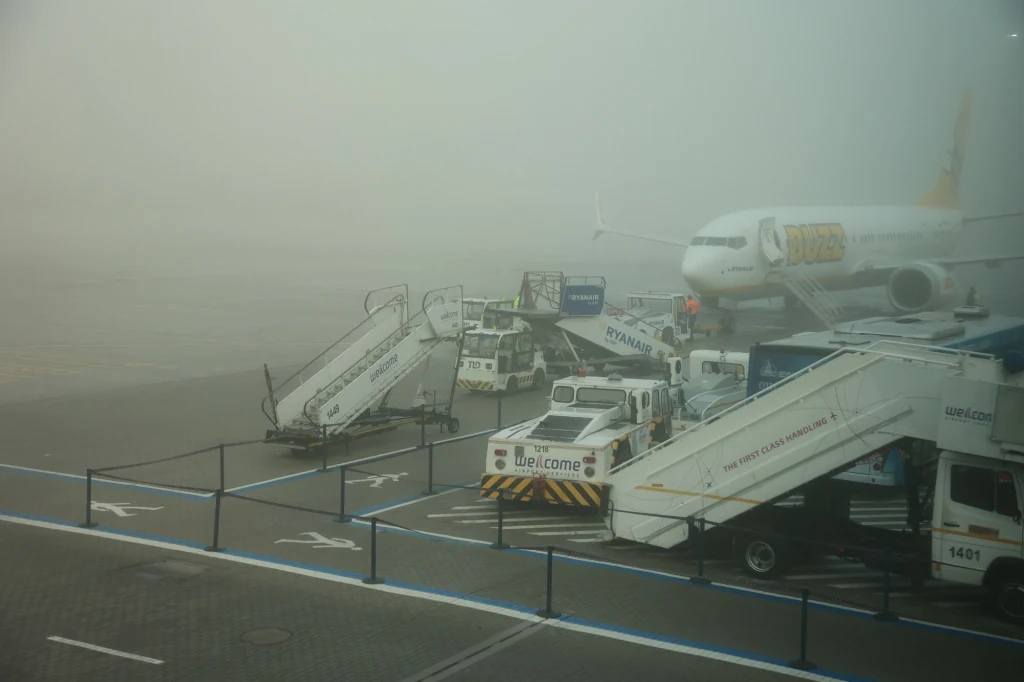 Kraków Balice znów zostało sparaliżowane przez mgłę. Sytuacje poprawi zainstalowanie tam systemu ILS kat.3