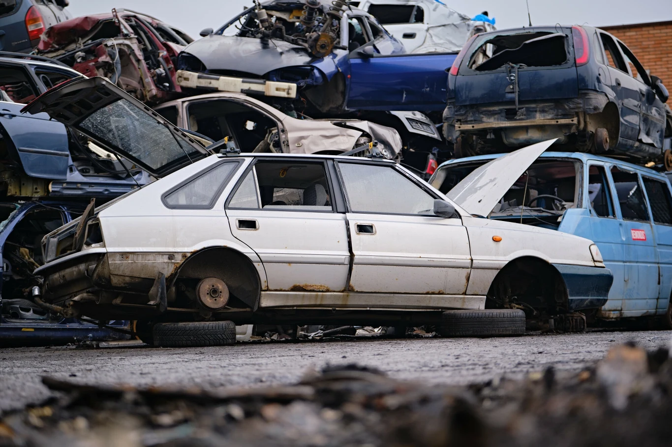 10 tys. zł za zezłomowanie auta. Wkrótce nowe dopłaty w Polsce 10 tys. zł za zezłomowanie auta. Wkrótce nowe dopłaty w Polsce
