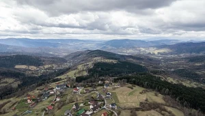 To schronisko górskie znajduje się najbliżej Krakowa. Łatwy szlak i dobre miejsce na sanki