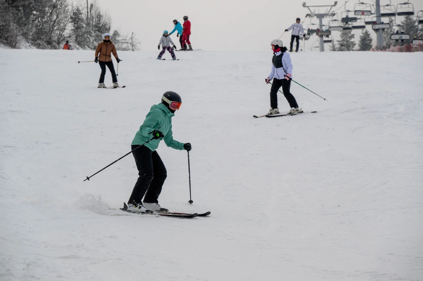 Gdzie na narty w Małopolsce? W atrakcyjnych cenach można poszusować między innymi w Magura Ski Park. Gdzie na narty w Małopolsce? W atrakcyjnych cenach można poszusować między innymi w Magura Ski Park.