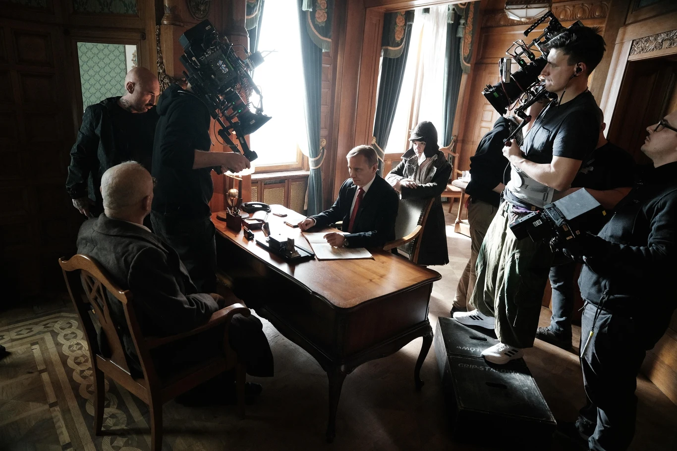 Na planie filmu "Putin" Na planie filmu "Putin"