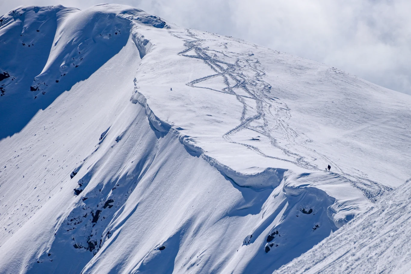 Pogoda. Zagrożenie lawinowe w Tatrach i niskie temperatury. Wydano alert RCB Pogoda. Zagrożenie lawinowe w Tatrach i niskie temperatury. Wydano alert RCB