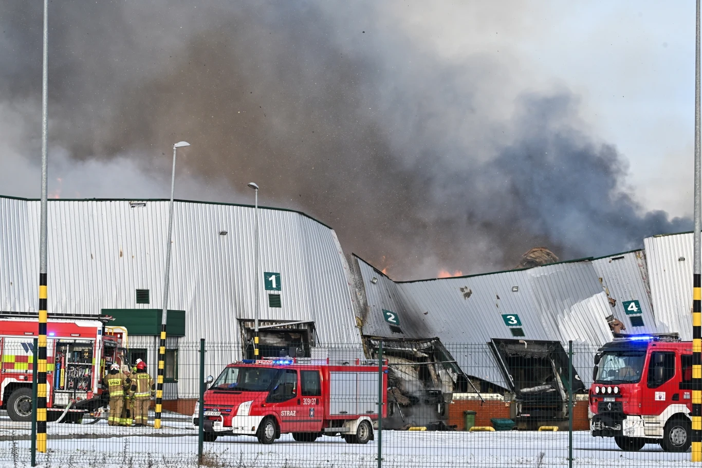 Pożar hali produkcyjnej w Bydgoszczy Pożar hali produkcyjnej w Bydgoszczy