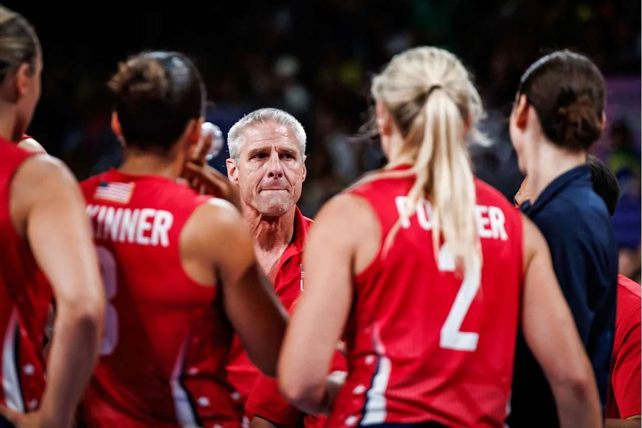 Karch Kiraly zakończył pracę z kobiecą kadrą USA