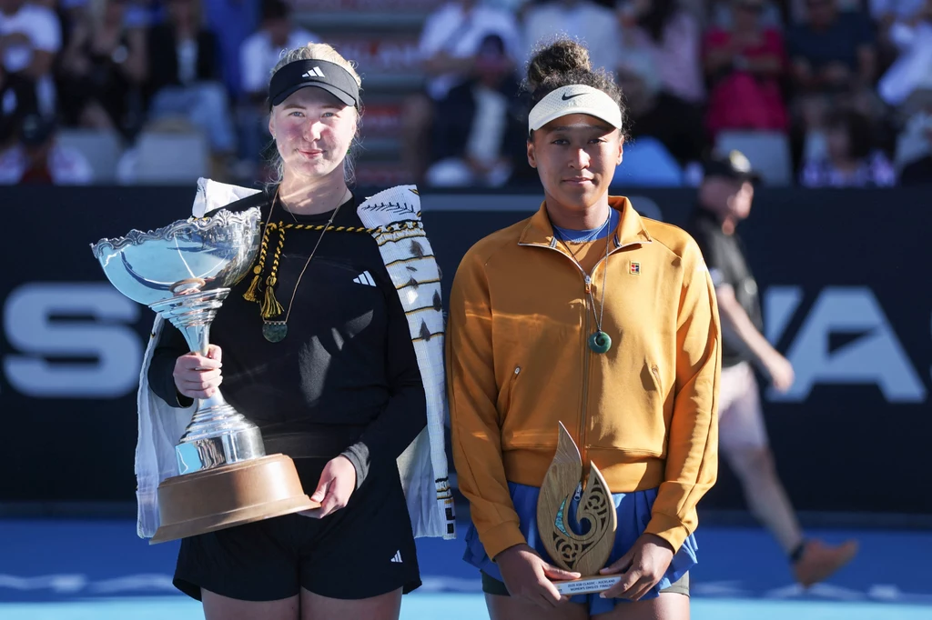 Clara Tauson i Naomi Osaka po finale WTA 250 w Auckland