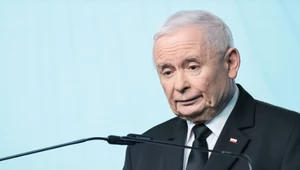 Emerytura Jarosława Kaczyńskiego w górę. Dostanie 500 zł więcej.