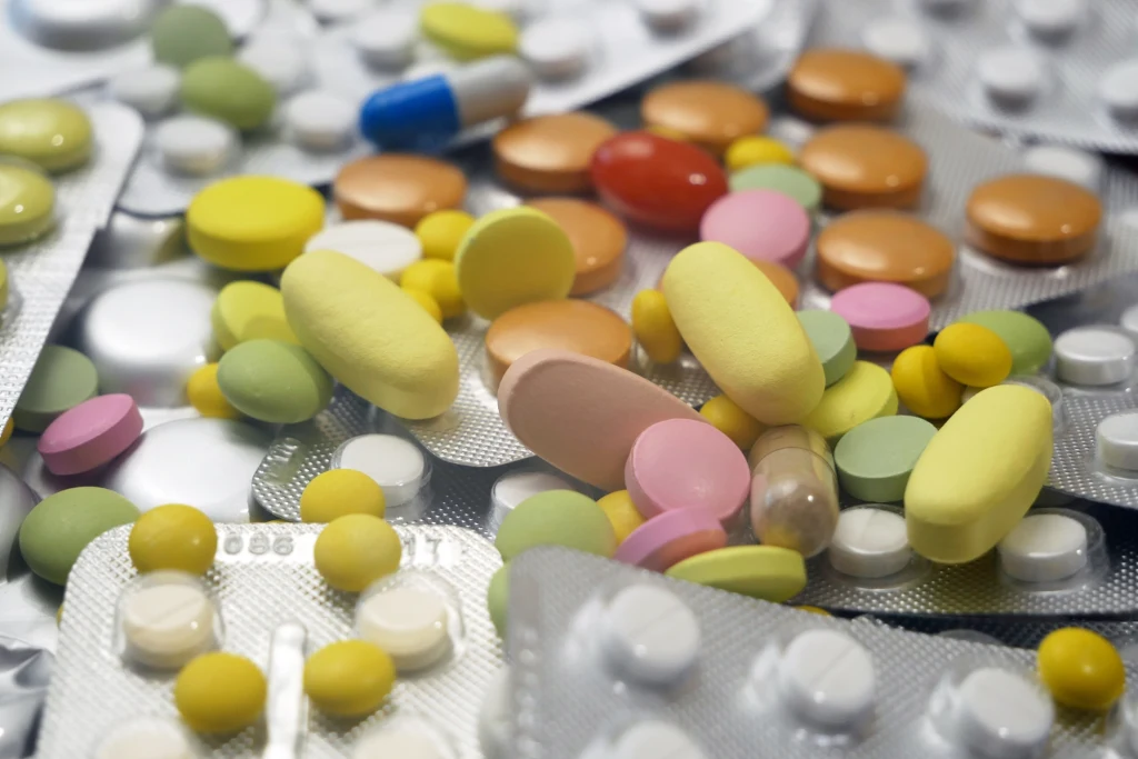 31 leków stosowanych m.in. w onkologii, kardiologii i chorobach rzadkich znalazło się nowej liście leków refundowanych, która obowiązuje od 1 stycznia 2025 roku 31 leków stosowanych m.in. w onkologii, kardiologii i chorobach rzadkich znalazło się nowej liście leków refundowanych, która obowiązuje od 1 stycznia 2025 roku