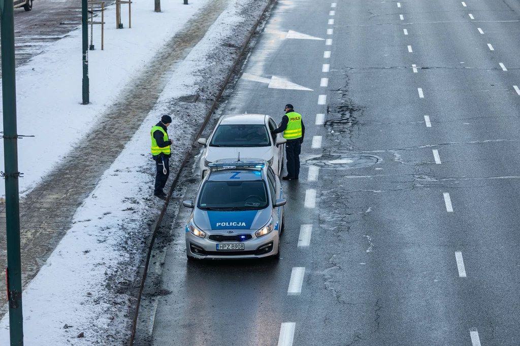 Mam zakaz prowadzenia pojazdów mechanicznych. Czym można jeździć?