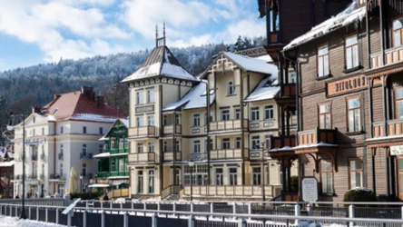 Nie Zakopane, a... Krynica-Zdrój. Czy miasto Nikifora to prawdziwa stolica zimowej Polski? [halo tu ferie]