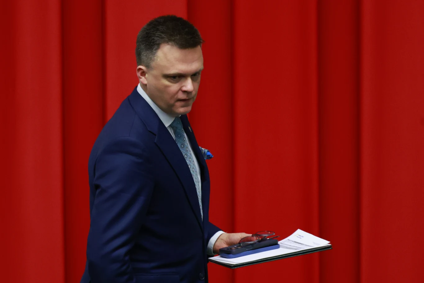 Szymon Hołownia podał nowe informacje o sytuacji Marcina Romanowskiego Szymon Hołownia podał nowe informacje o sytuacji Marcina Romanowskiego