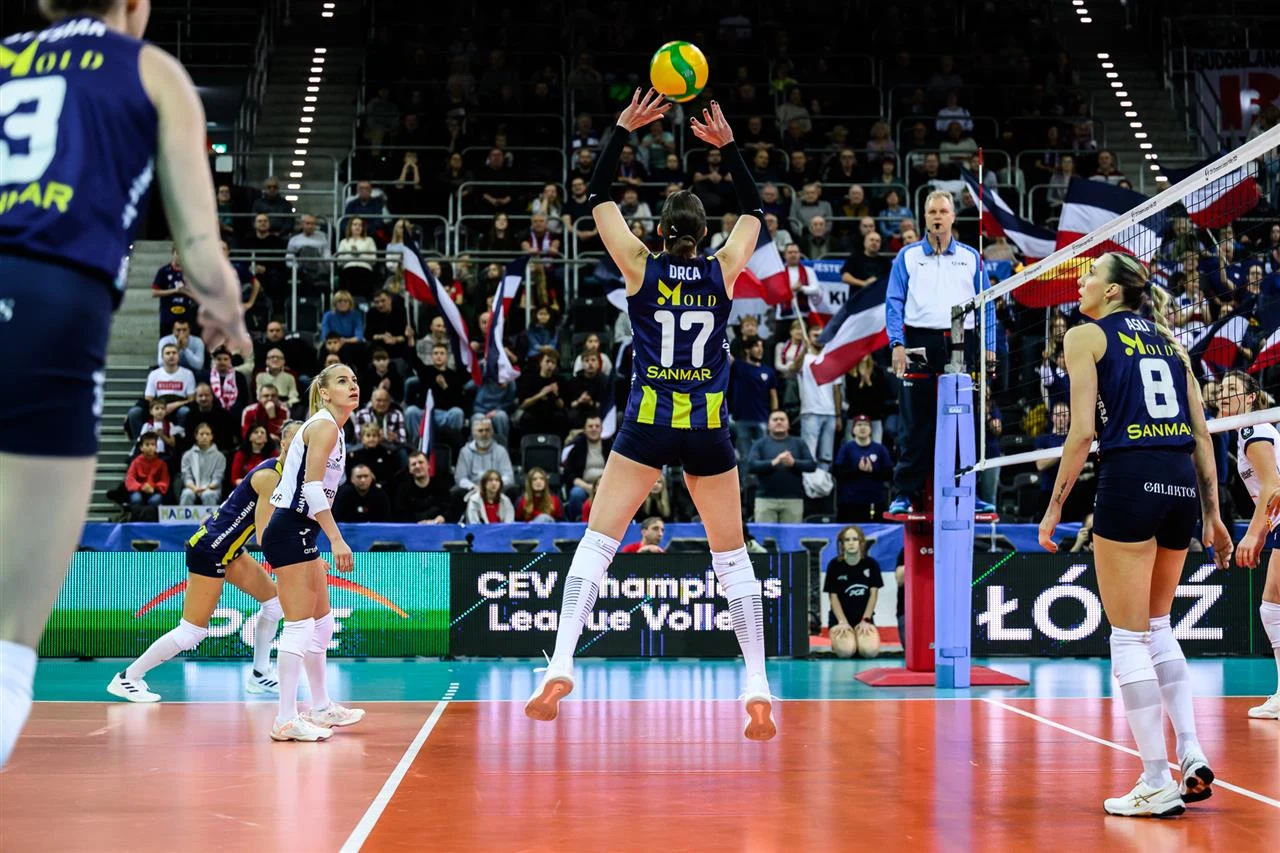 PGE Grut Budowlani - Fenerbahce Stambuł