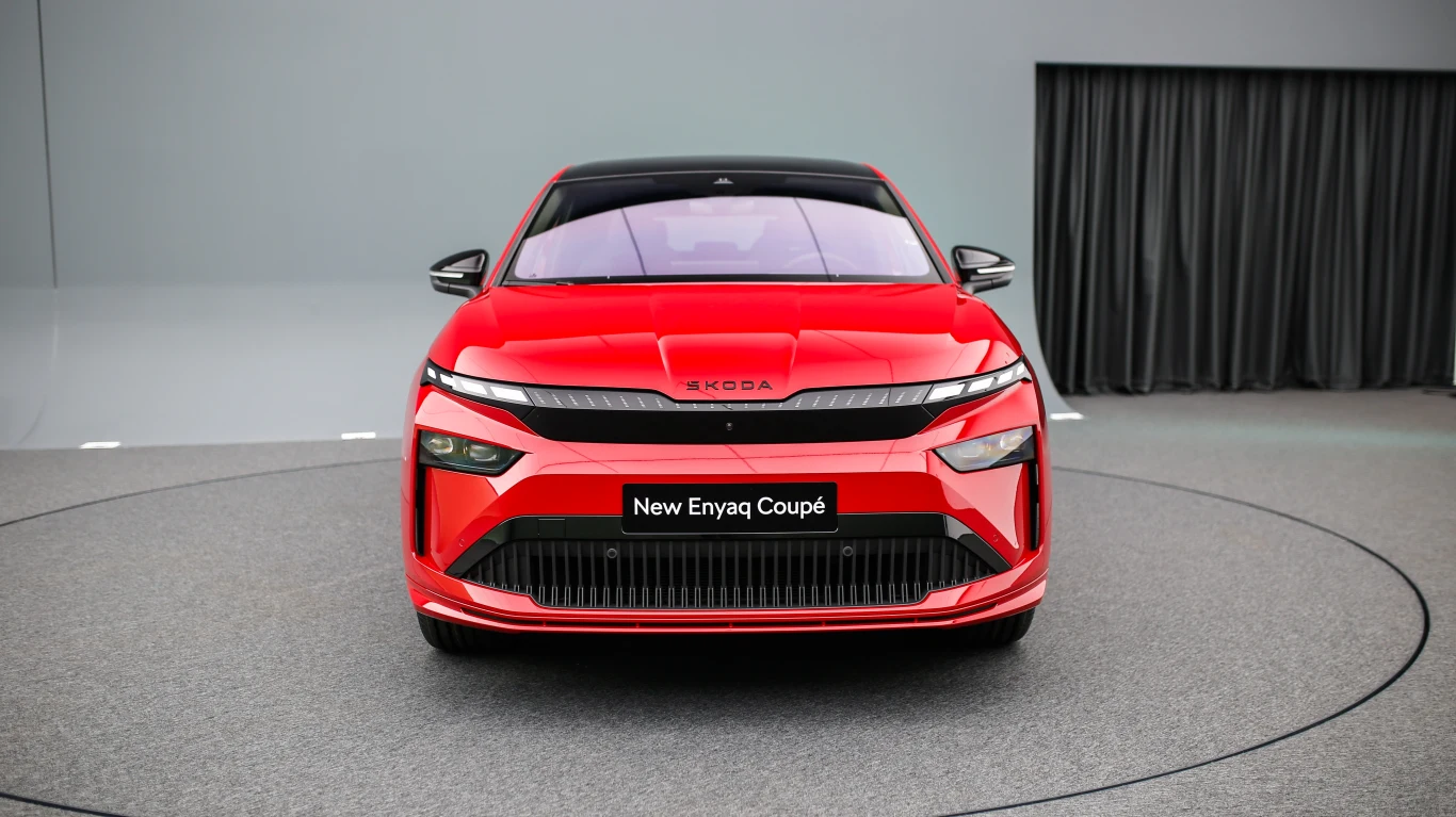 W nowej odsłonie Enyaqa wprowadzony został szereg udoskonaleń technicznych.