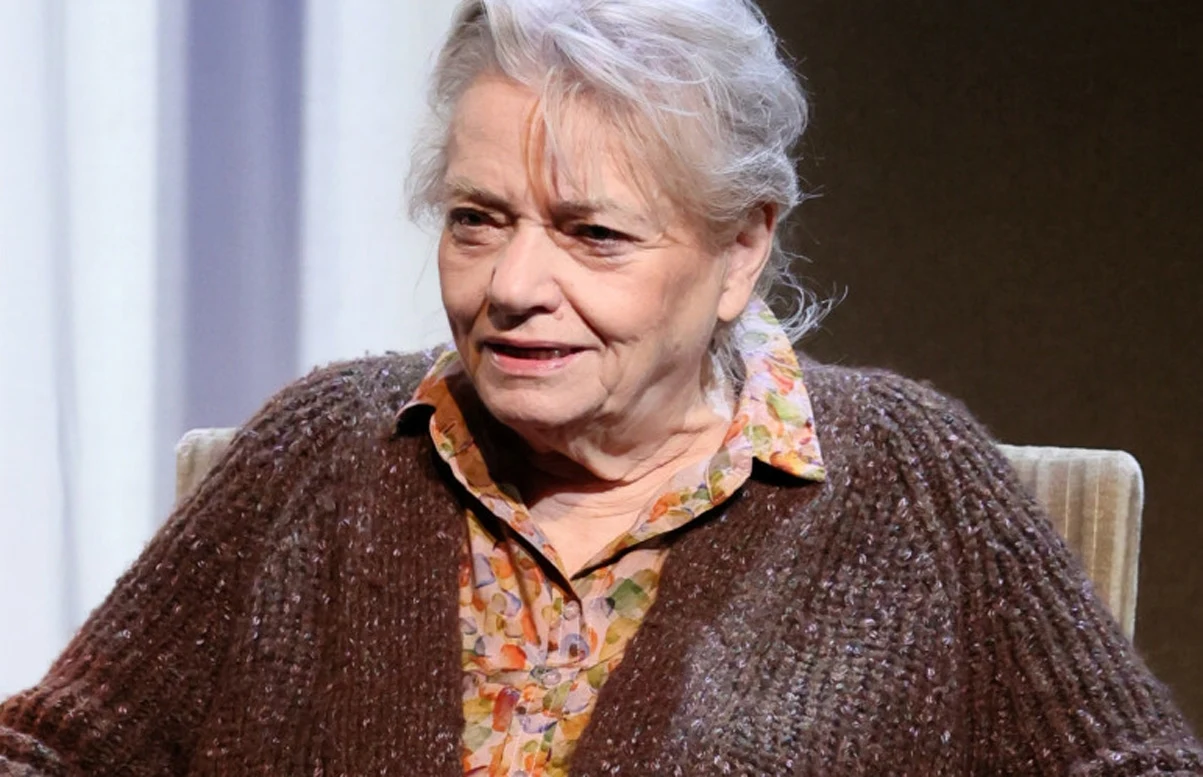 Anna Seniuk Anna Seniuk