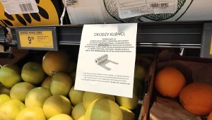 W sklepach Biedronka pojawiły się informacje o nowej opłacie