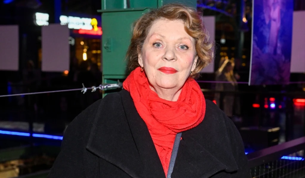 Elżbieta Jarosik Elżbieta Jarosik