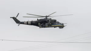 Niezwykły film z Ukrainy. Dwa Mi-24 lecą na polowanie