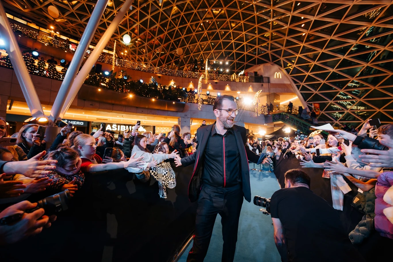 Tomasz Kot na pokazie nowego "Kleksa" w Złotych Tarasach