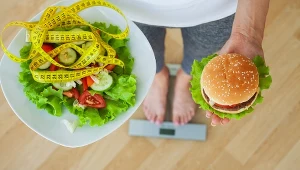 Bije rekordy popularności. Takie odchudzanie obciąża nerki, wątrobę i serce