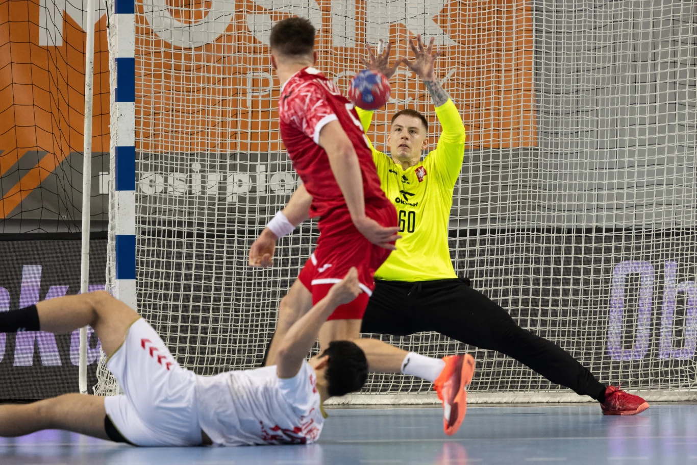 Kacper Ligarzewski w bramce Biało-Czerwonych