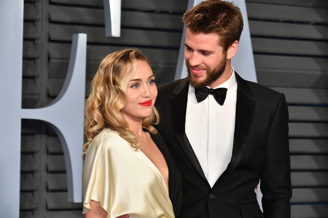 Miley Cyrus i Liam Hemsworth Miley Cyrus i Liam Hemsworth