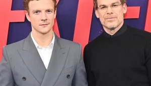 Młody Dexter, starszy Dexter. Patrick Gibson i Michael C. Hall                                                           