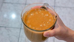 Tak zrobisz domowy napój kolagenowy. Zachowasz młodość i pieniądze w portfelu