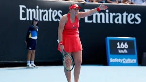 "Koszmar Świątek" już na aucie. 55 niewymuszonych błędów Jeleny Ostapenko