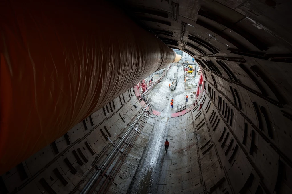 Wygląda jak z filmu Gwiezdne Wojny. Nowy tunel trasy S19.