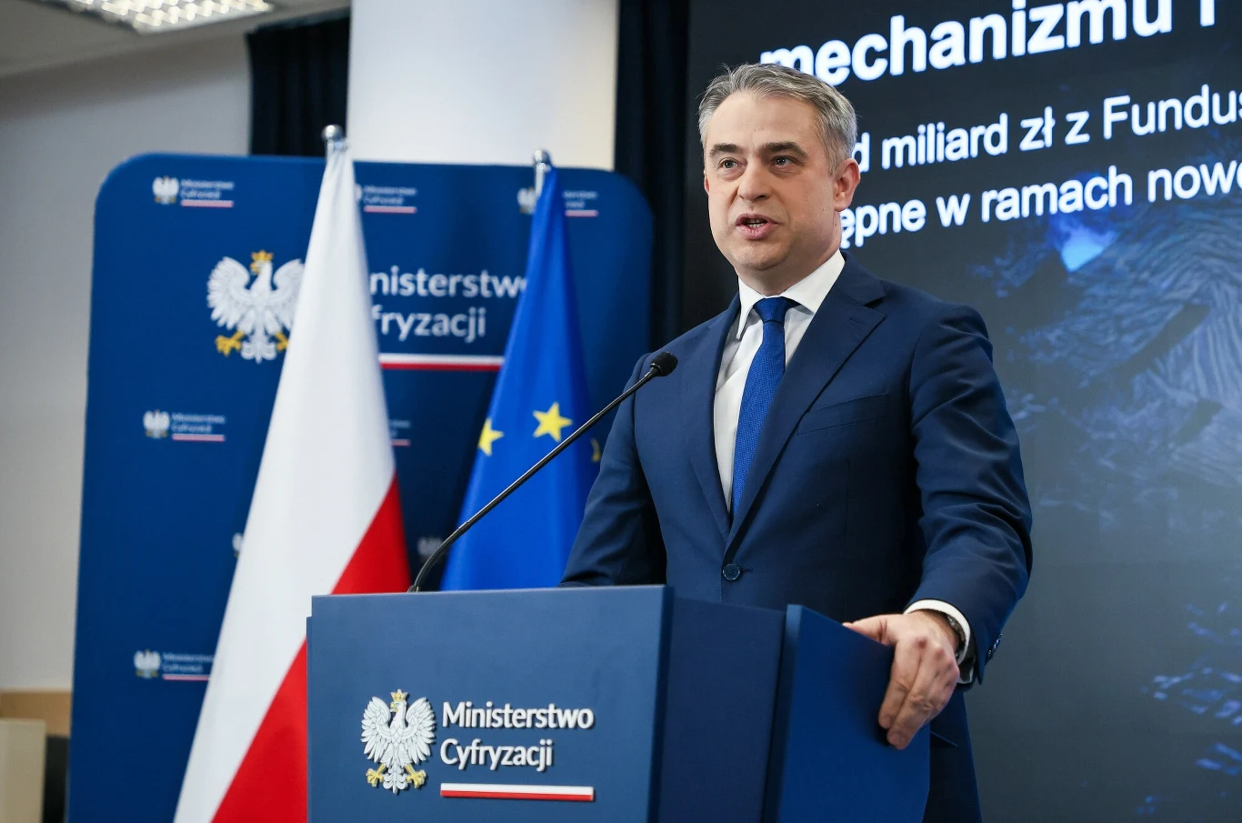 Blokowanie treści w internecie rękami urzędnika. MC szykuje nowe prawo Blokowanie treści w internecie rękami urzędnika. MC szykuje nowe prawo