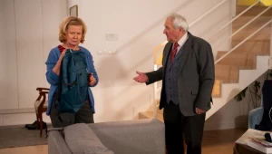 Jerzy (Andrzej Grabarczyk) uzna, że zbyt pochopnie zgodził się na prośbę Elżbiety (Barbara Bursztynowicz)