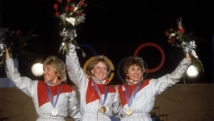 Raisa Smietanina (pierwsza od prawej) oraz Anfisa Riezcowa (po lewej) i Tamara Tichonowa