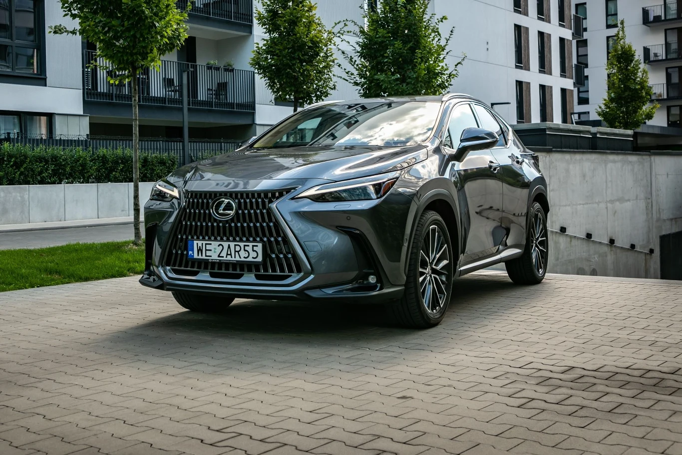 Lexus NX jest liderem sprzedaży marki w Europie. W zeszłym roku do klientów trafiło 26 635 egzemplarzy