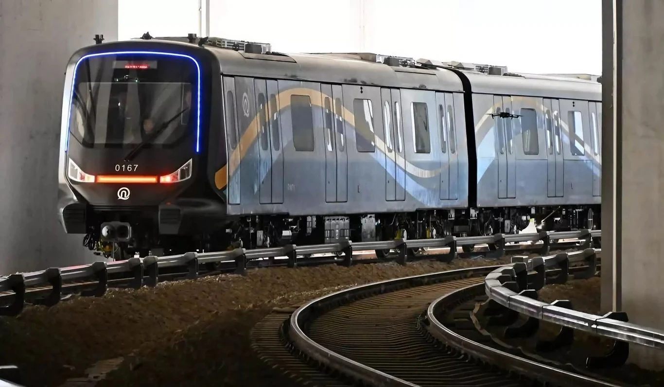 Cetrovo 1.0 Carbon Star Express na torach. Chińczycy znowu pierwsi Cetrovo 1.0 Carbon Star Express na torach. Chińczycy znowu pierwsi