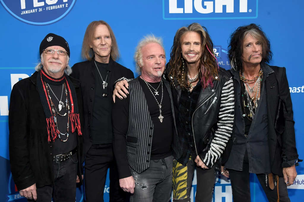 Aerosmith (od lewej: Brad Whitford, Tom Hamilton, Joey Kramer, Steven Tyler i Joe Perry)