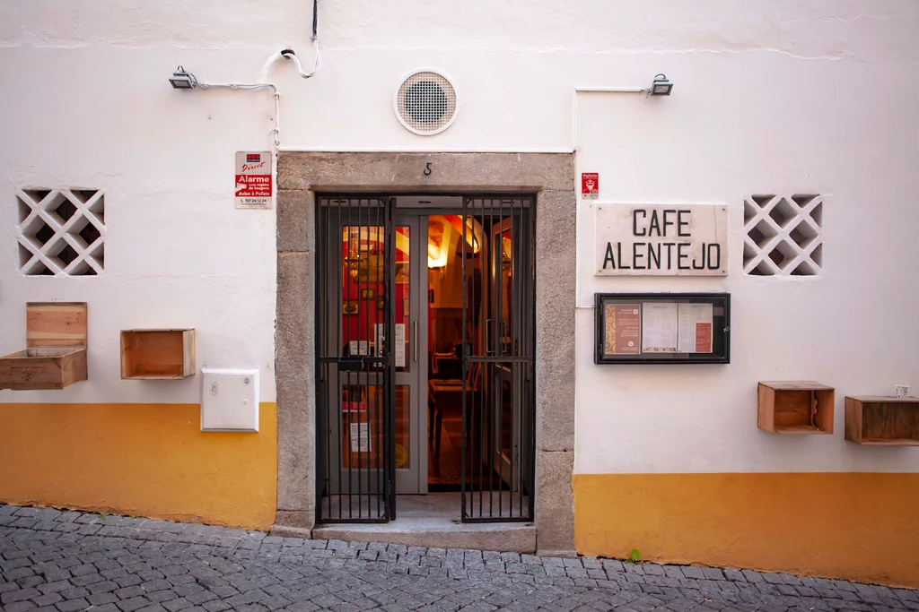 Cafe Alentejo, Evora