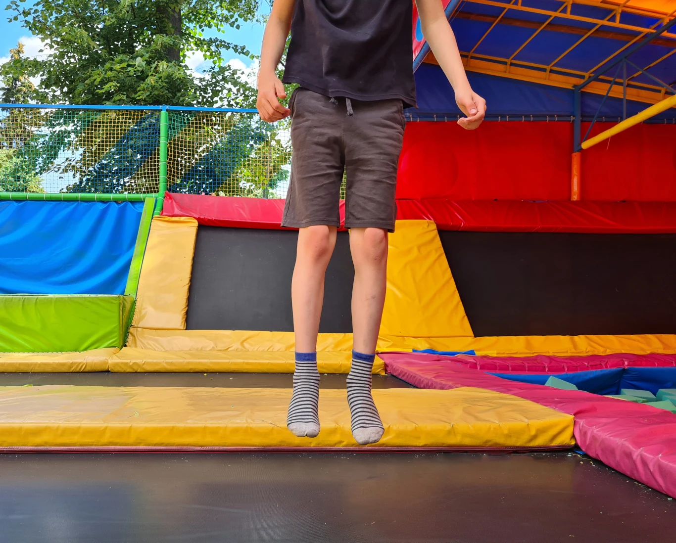 Do tego parku trampolin warto wybrać się w ferie zimowe Do tego parku trampolin warto wybrać się w ferie zimowe