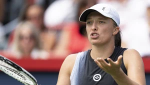 Iga Świątek w akcji na korcie