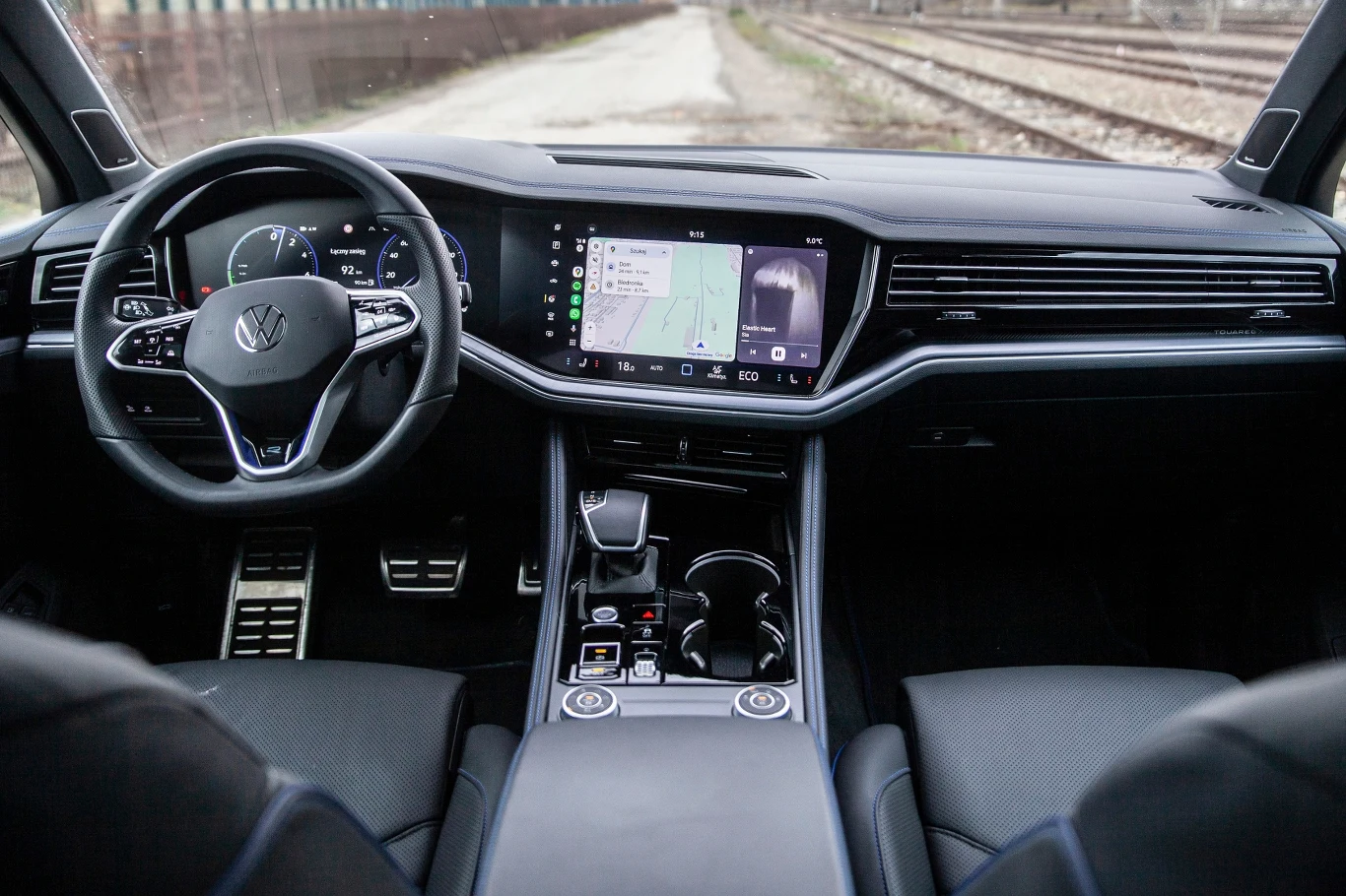 Volkswagen Touareg ma nadal taką samą deskę rozdzielczą jak w momencie debiutu