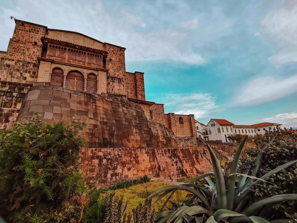 Świątynia Słońca w Cuzco. Archeolodzy odkryli tu podziemne tunele, które prowadzą do kilku istotnych miejsc na mapie inkaskiego miasta.