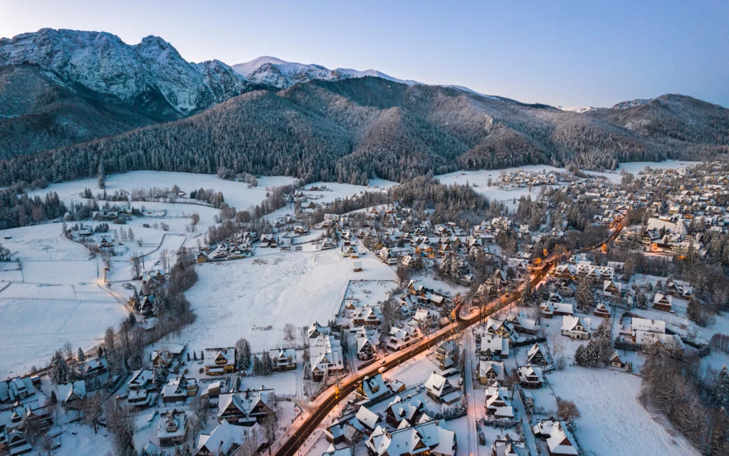 Zakopane przyciąga coraz więcej zagranicznych turystów 